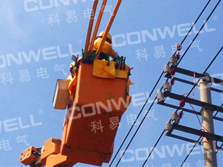 穿刺型外间隙避雷器现场装置实例